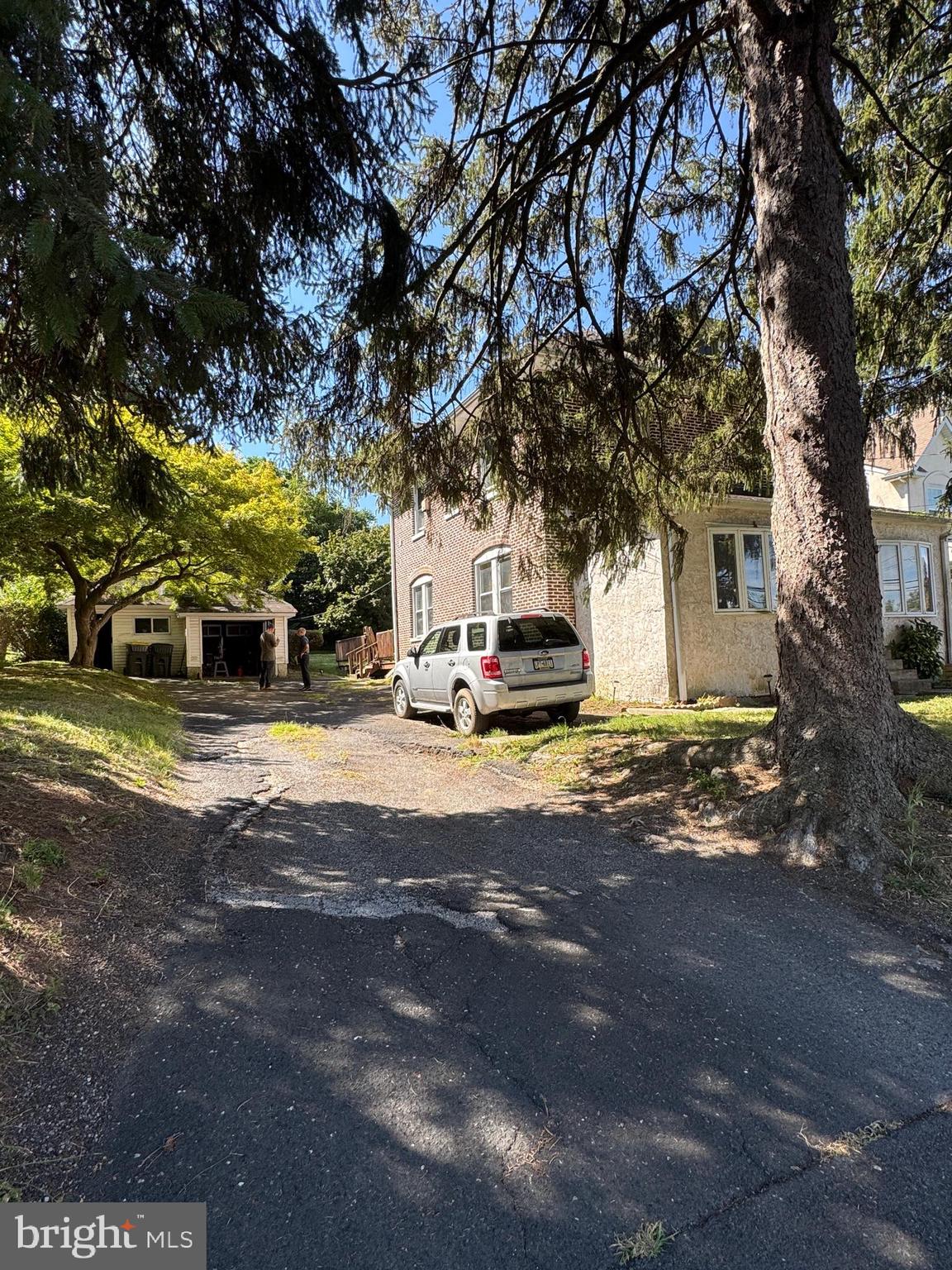 GRAND VIEW HGTS - Residential Income