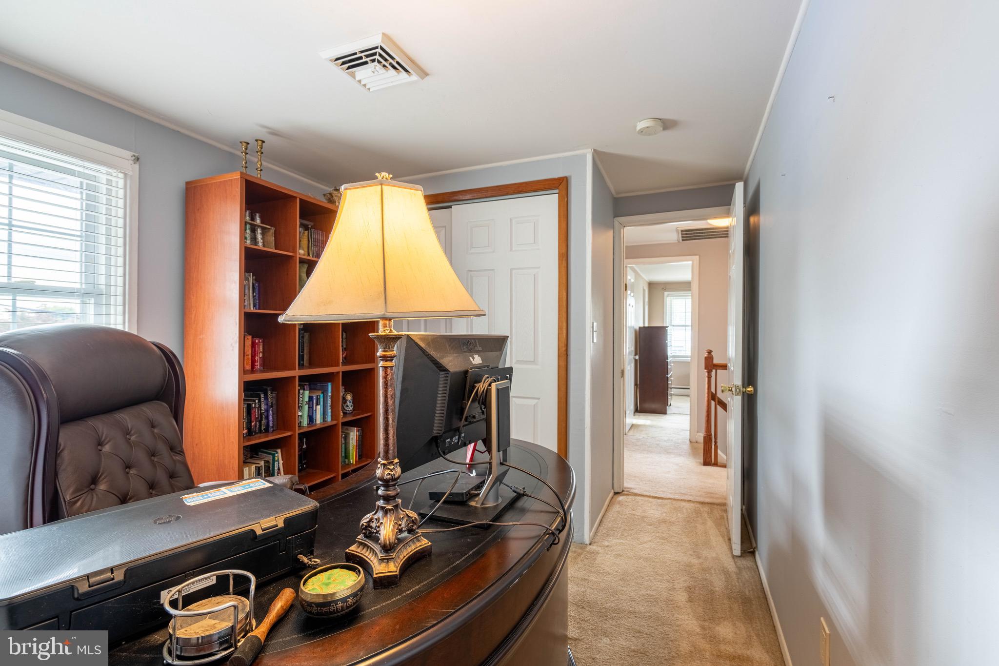 TWIN OAKS - Residential