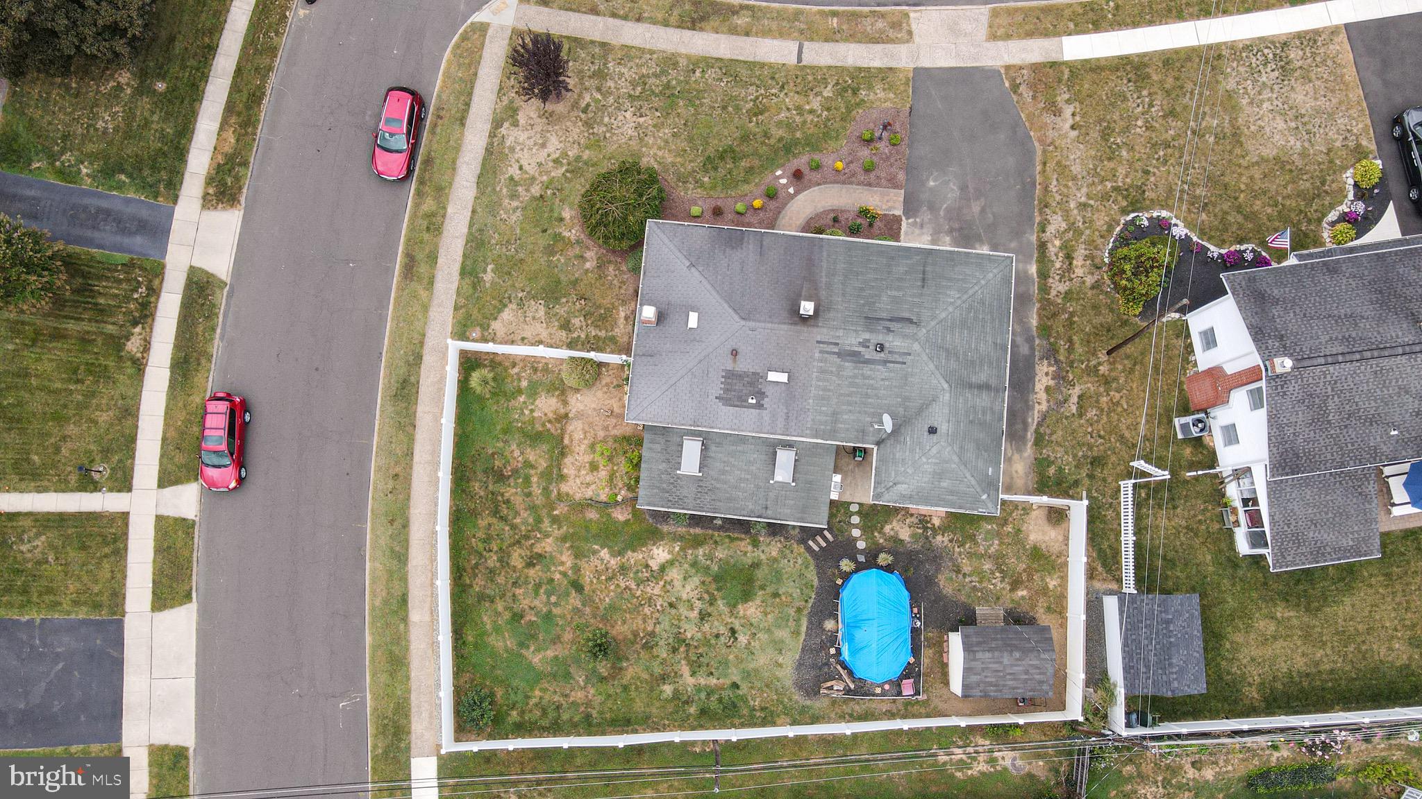 TWIN OAKS - Residential