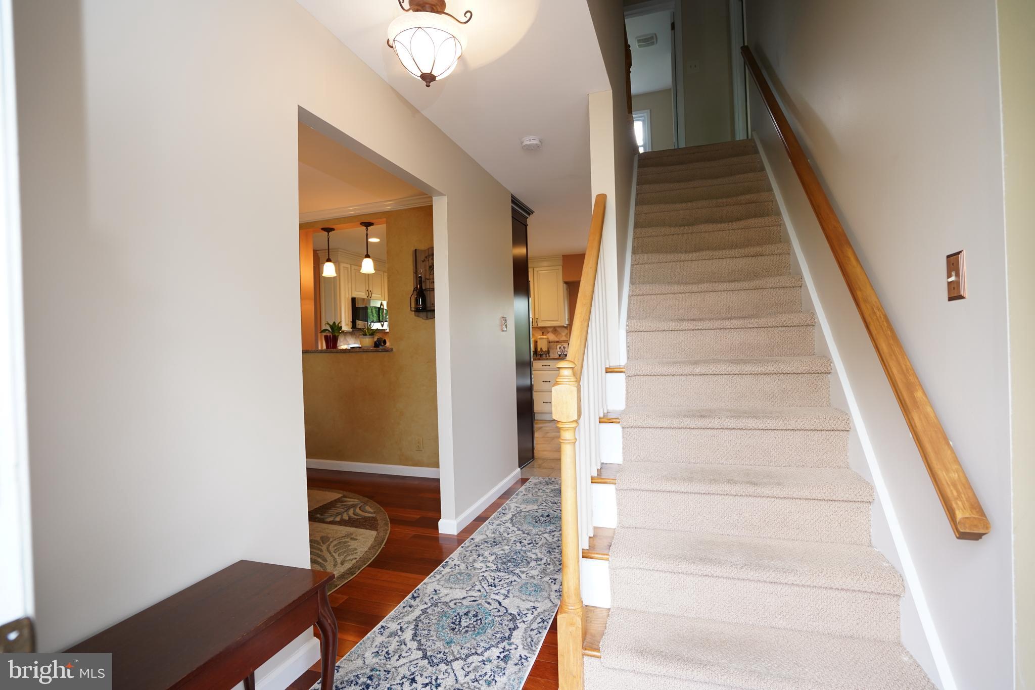STERLING KNOLL - Residential