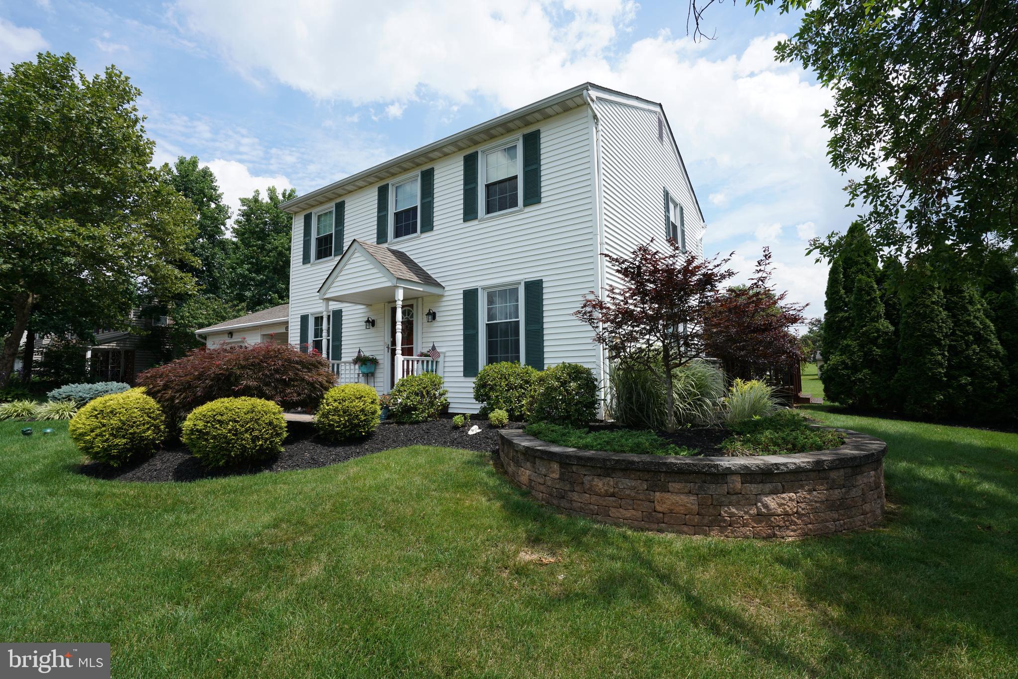 STERLING KNOLL - Residential
