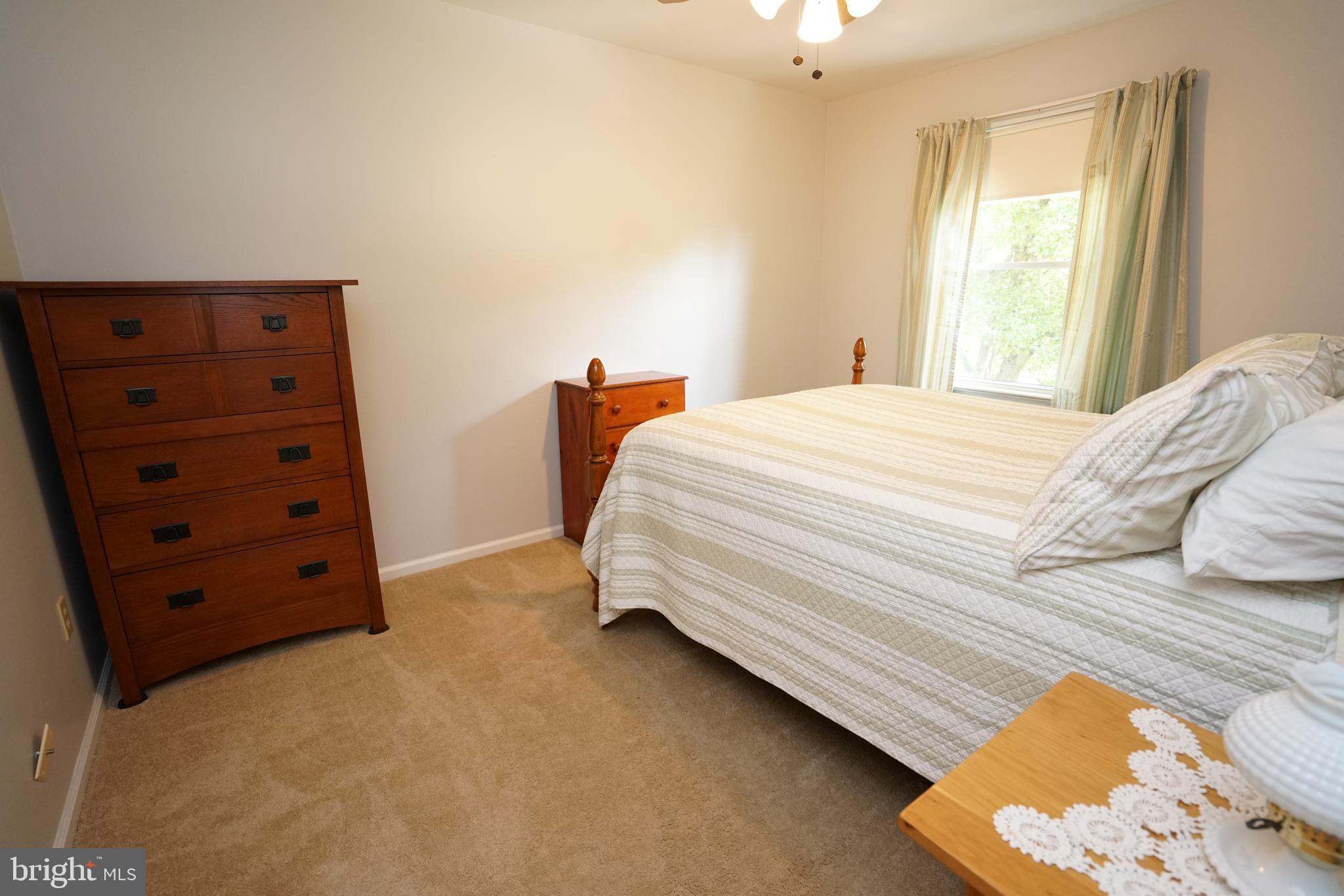 STERLING KNOLL - Residential