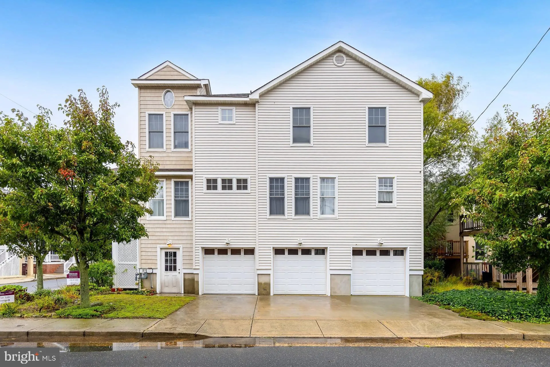 Ventnor City, New Jersey 08406, United States, 3 Bedrooms Bedrooms, ,3 BathroomsBathrooms,Residential,Pending,213025