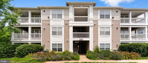 8079 LACY DRIVE 203 MANASSAS VA 20109