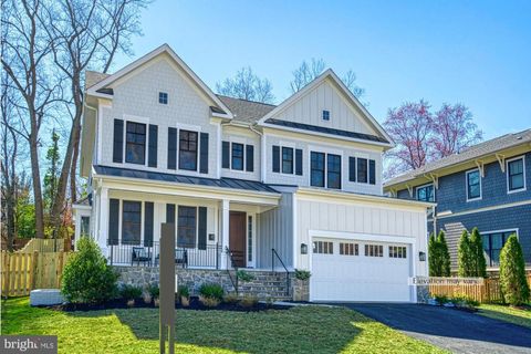 2221 ORCHID DRIVE FALLS CHURCH VA 22046