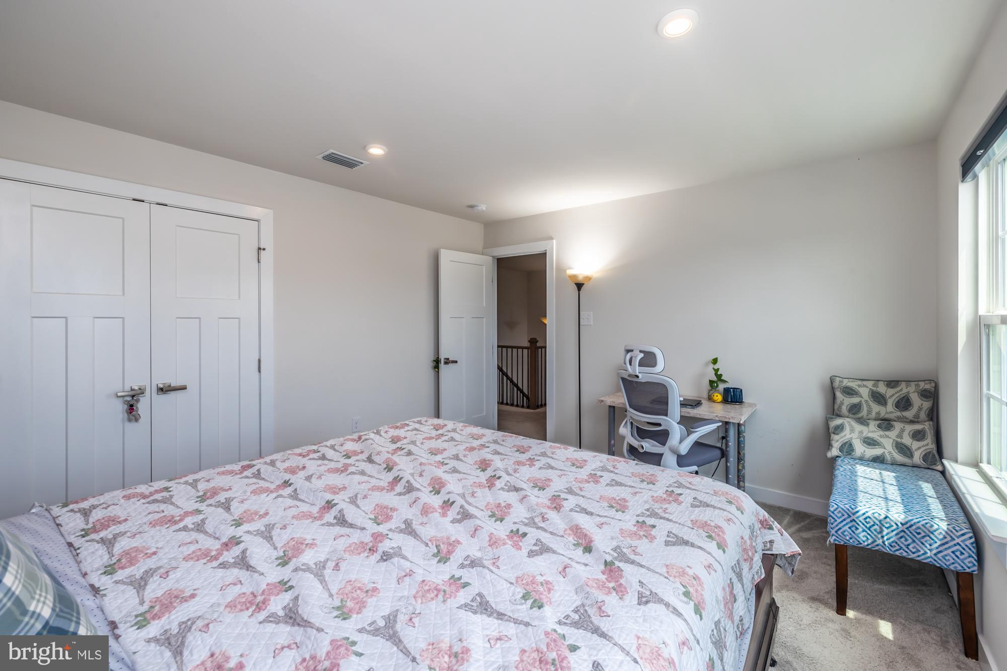 WOODFIELD - Residential Lease