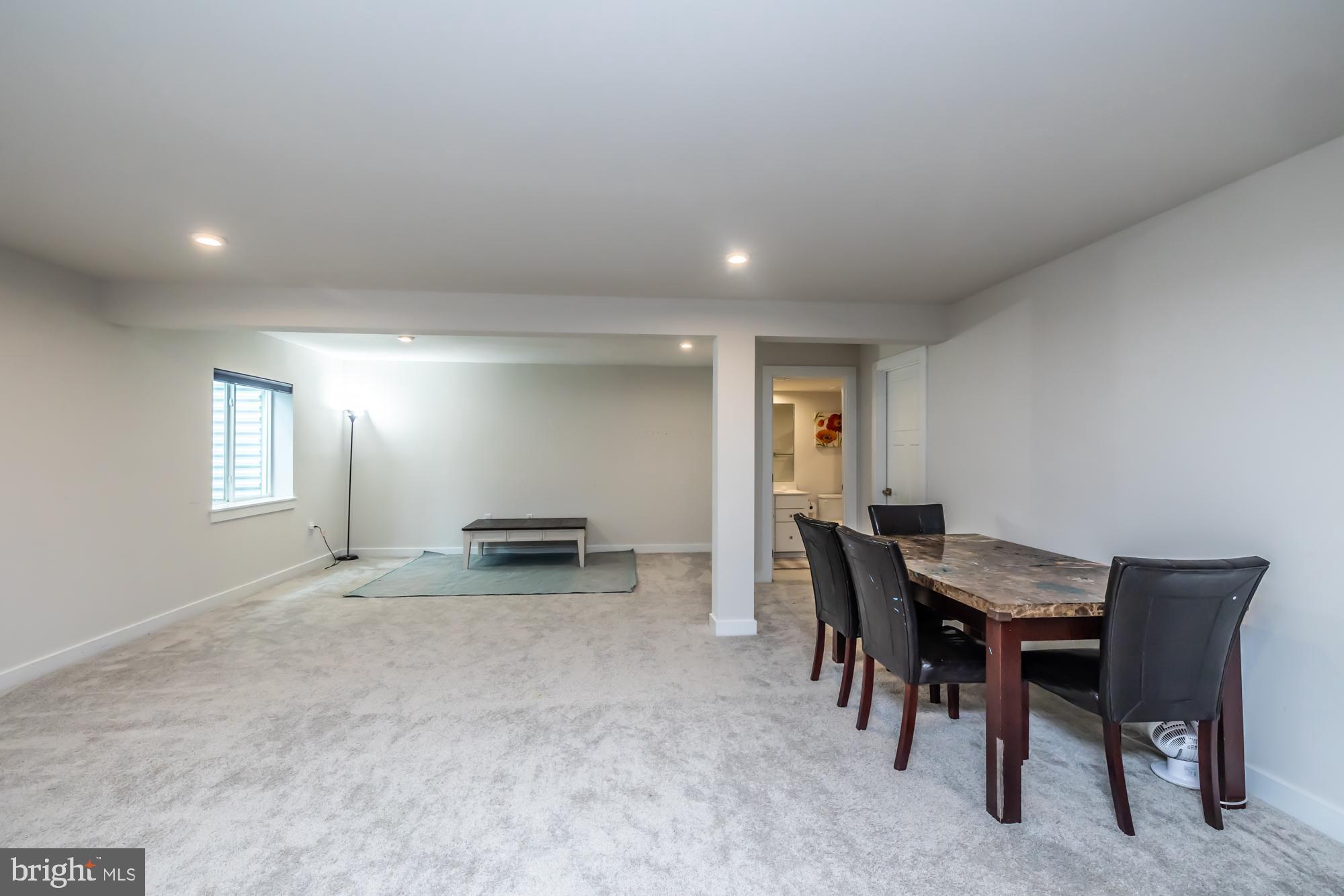 WOODFIELD - Residential Lease