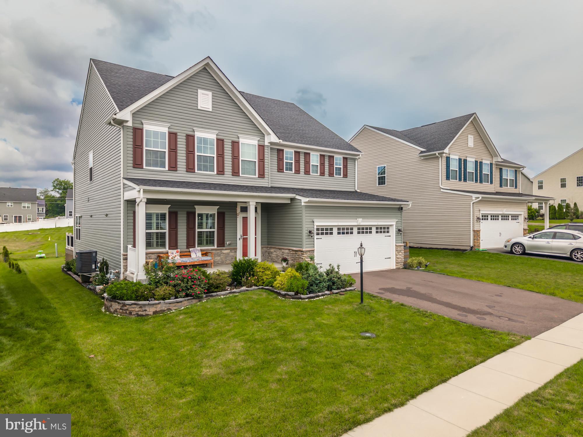 WOODFIELD - Residential Lease