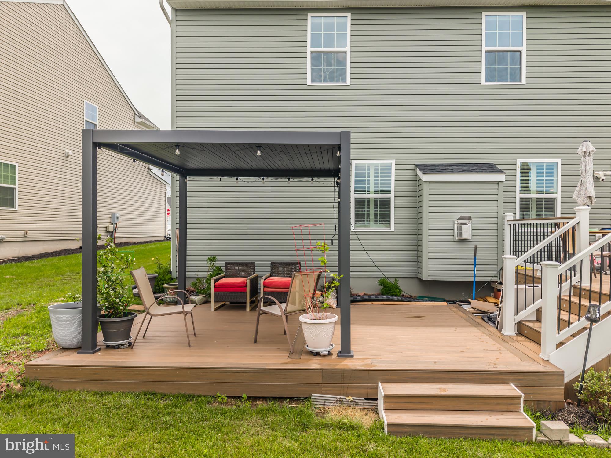 WOODFIELD - Residential Lease