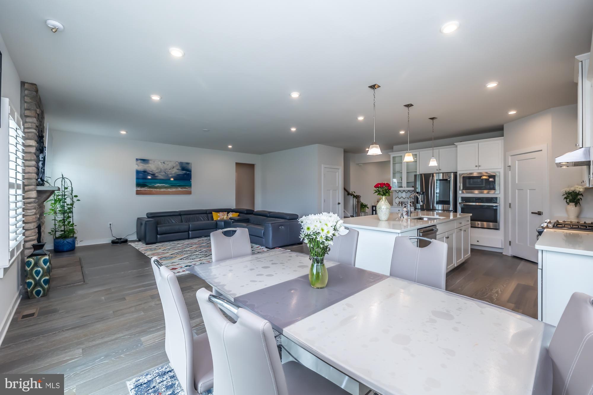 WOODFIELD - Residential Lease