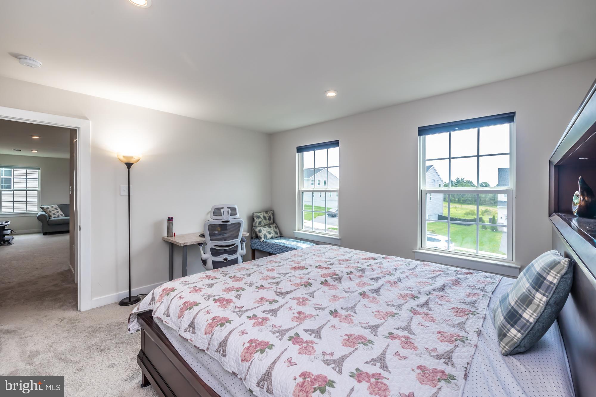 WOODFIELD - Residential Lease