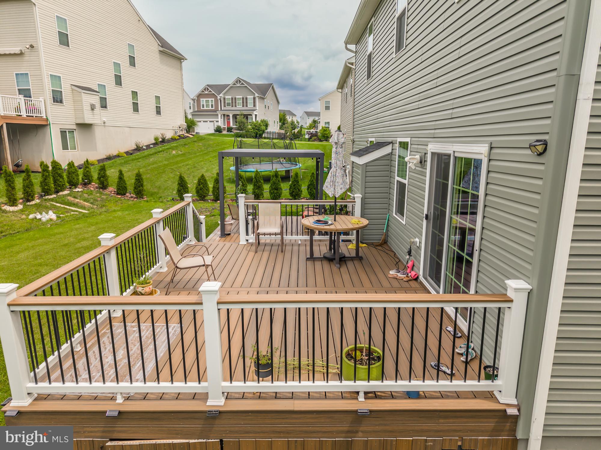 WOODFIELD - Residential Lease