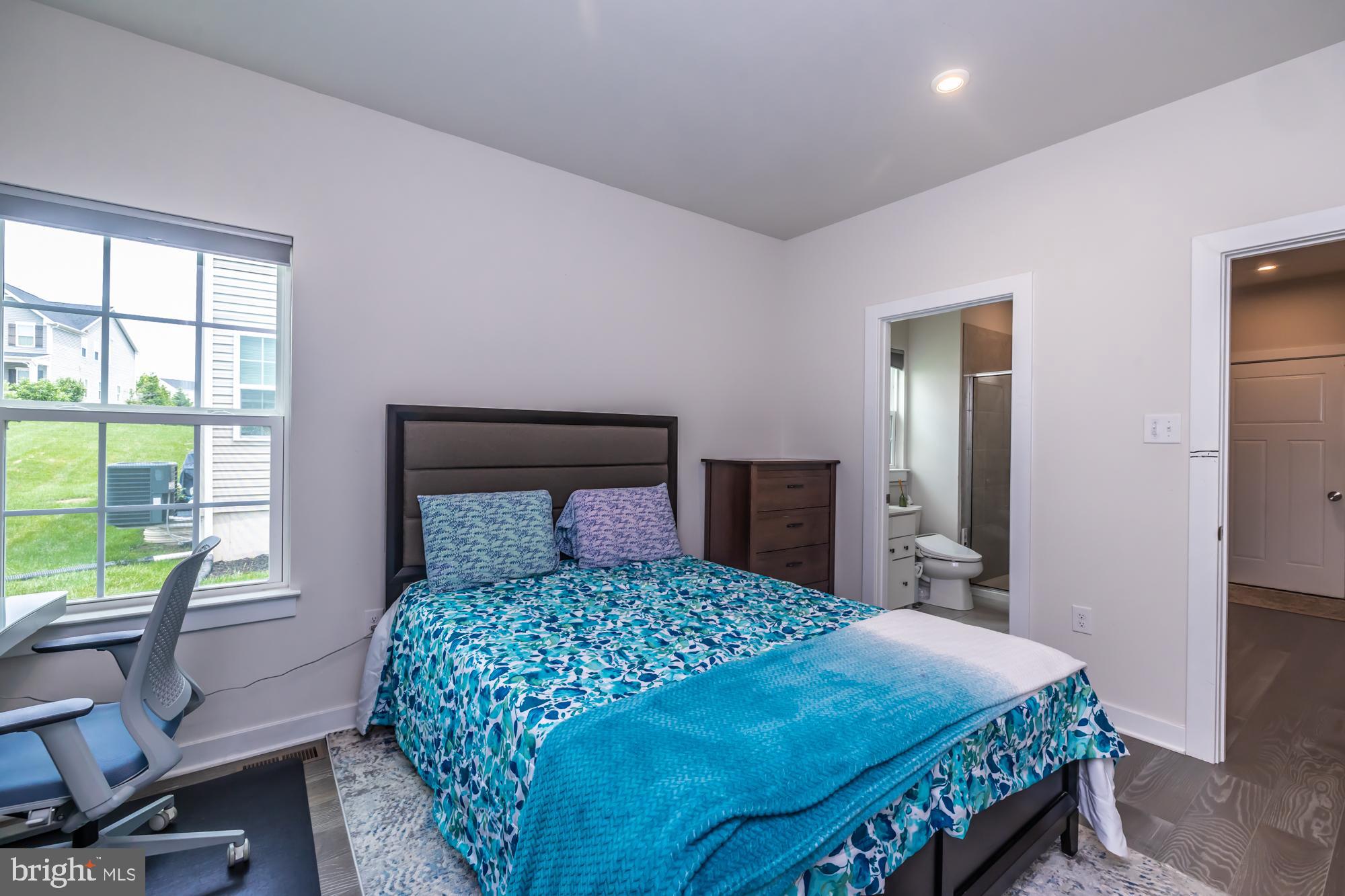 WOODFIELD - Residential Lease