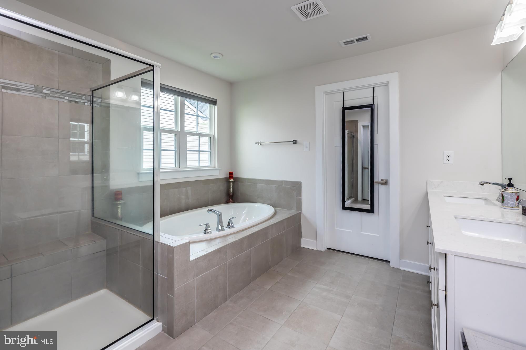 WOODFIELD - Residential Lease