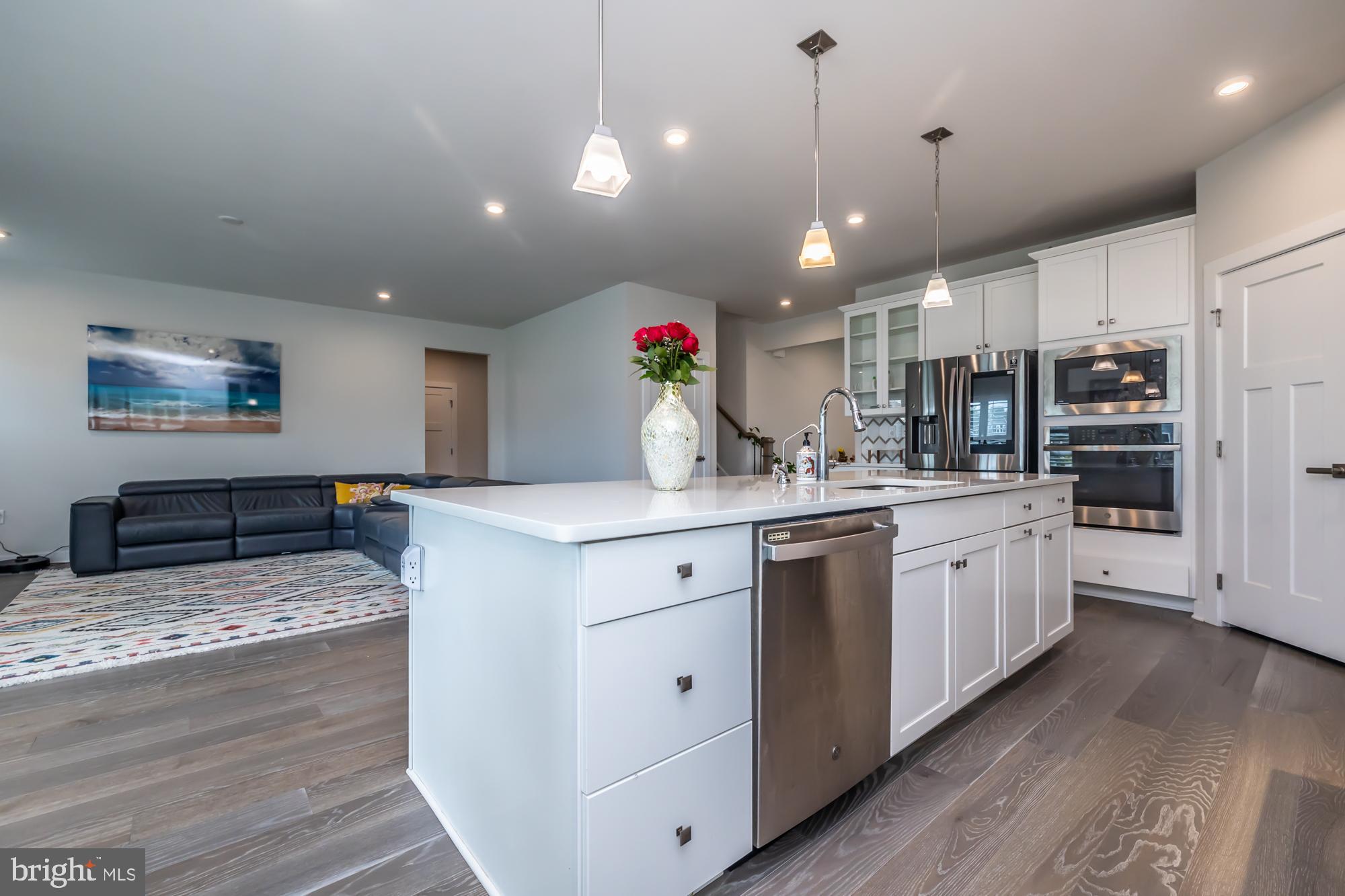 WOODFIELD - Residential Lease