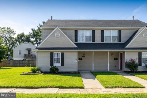 Townhouse For Rent - 518 N Repauno Avenue<br/> Gloucester County, GIBBSTOWN, NJ 08027