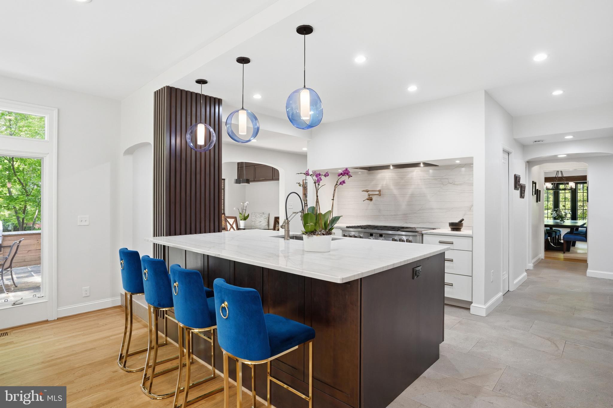 GREENWICH FOREST - Residential