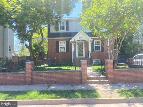 Photo of 3724 2nd Street S, ARLINGTON, VA 22204 (MLS # VAAR2072754)