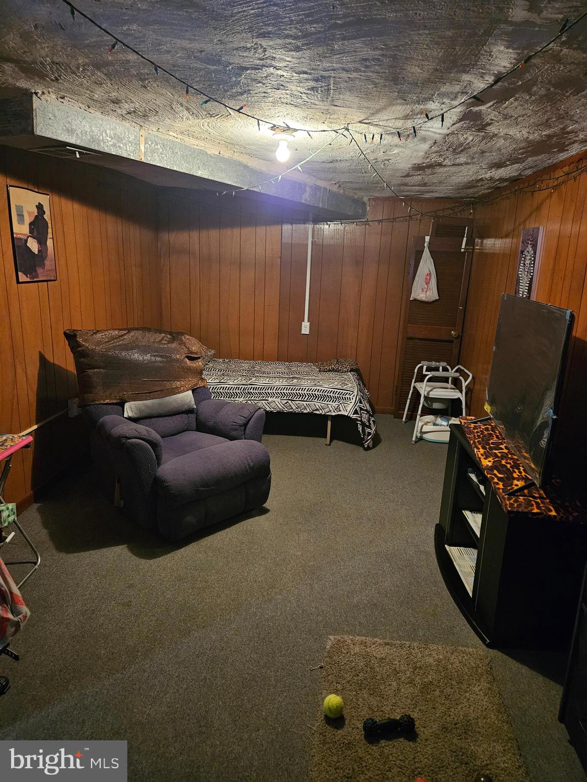 ELMWOOD PARK - Residential