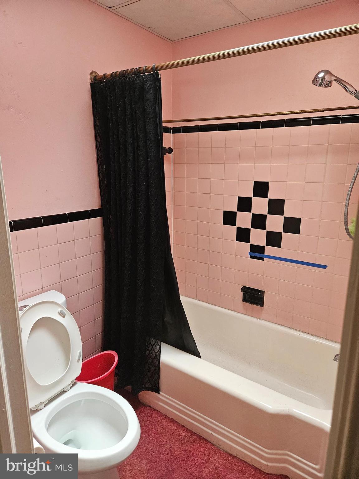 ELMWOOD PARK - Residential