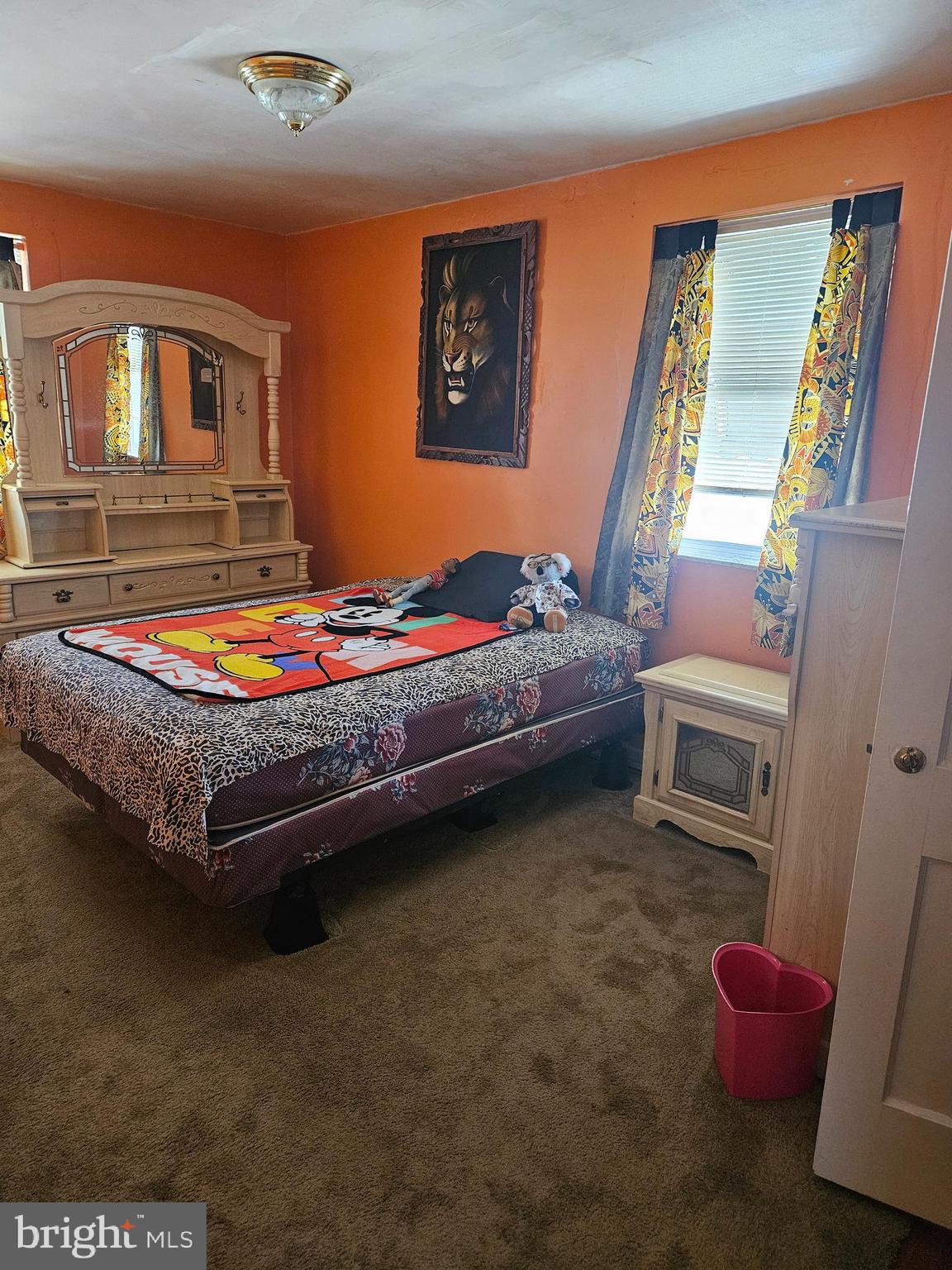 ELMWOOD PARK - Residential