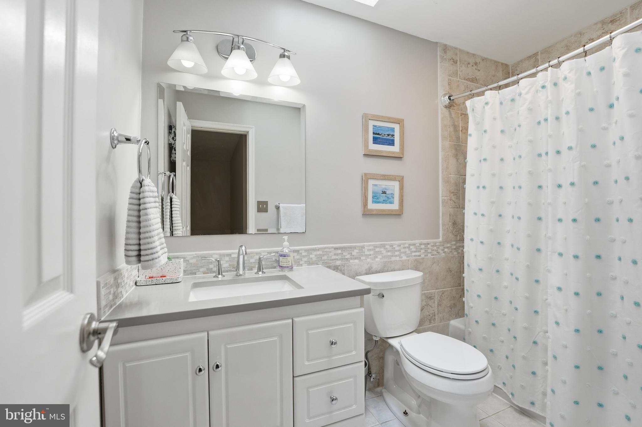 SOUTHPORT - Residential