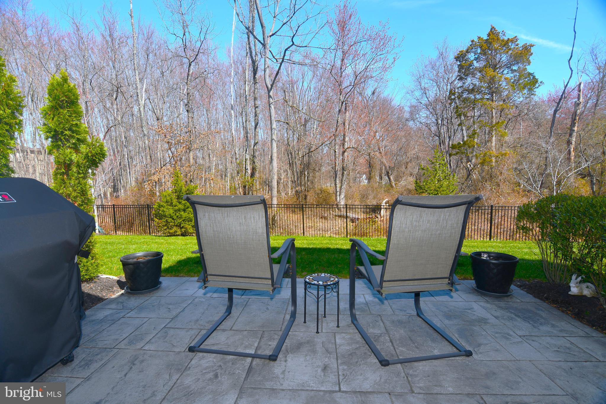 ROSE POINTE - Residential