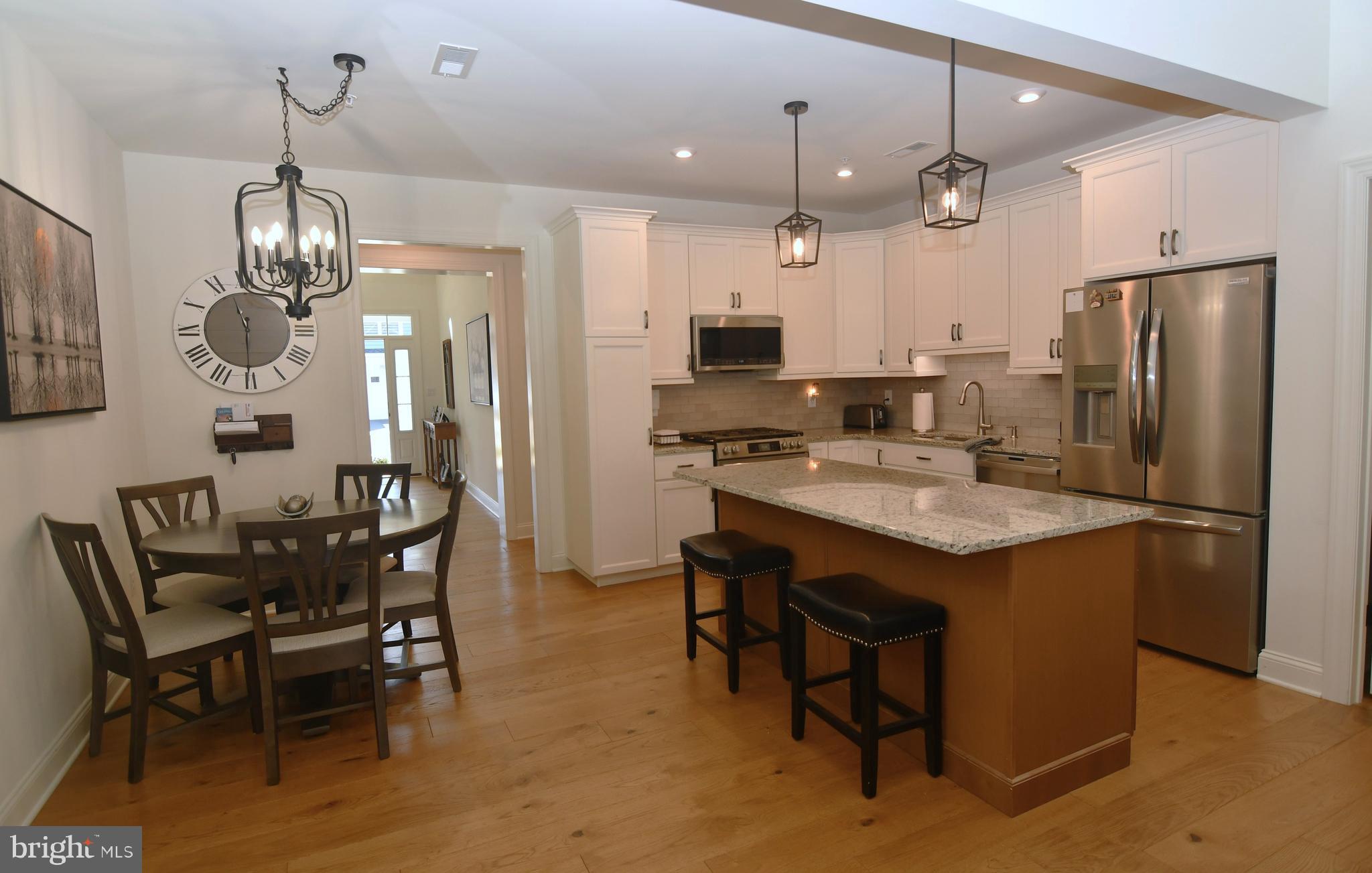 ROSE POINTE - Residential