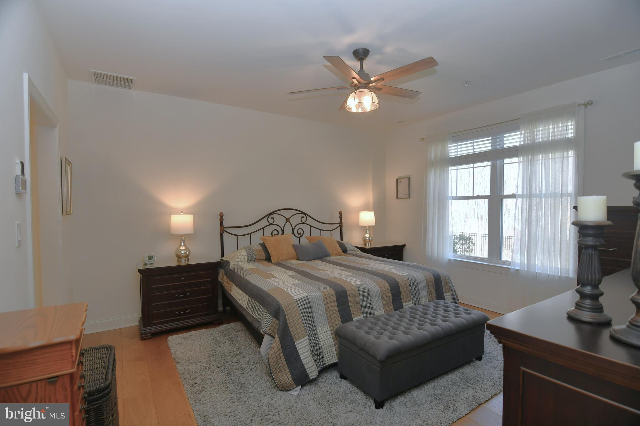 ROSE POINTE - Residential