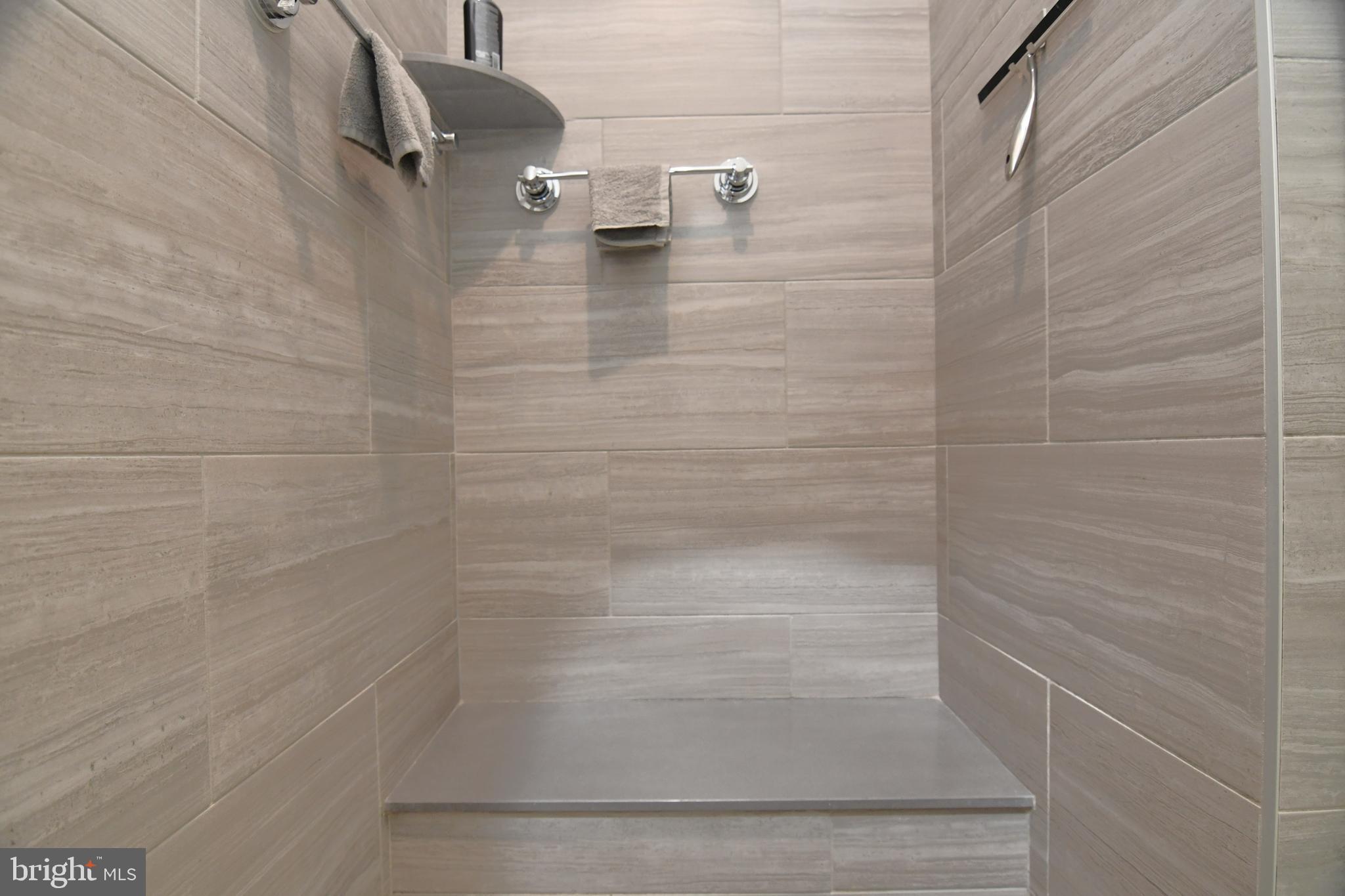 ROSE POINTE - Residential