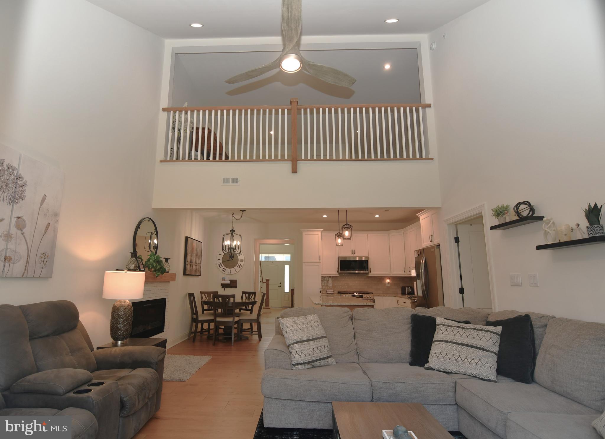 ROSE POINTE - Residential