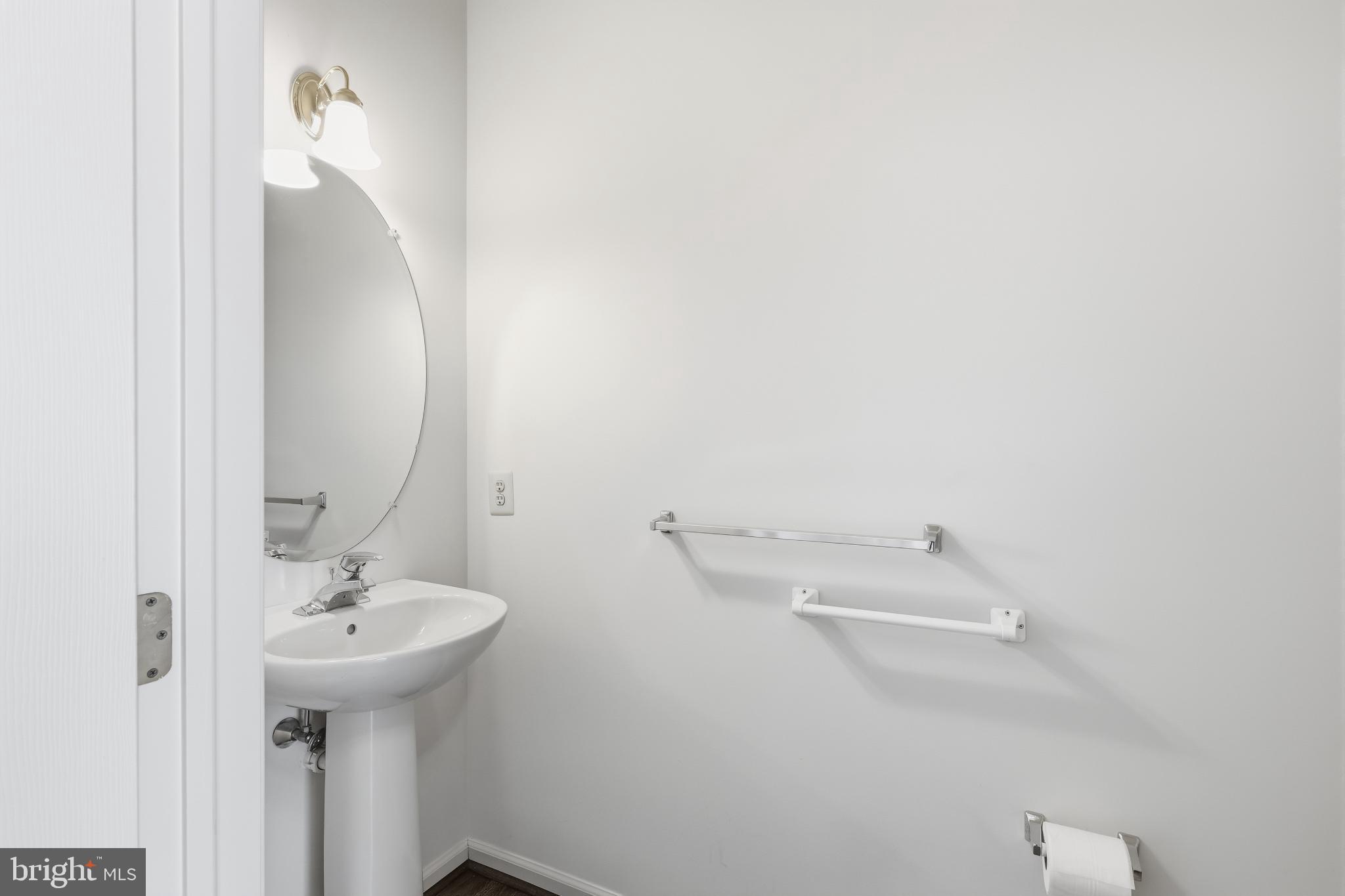 STUARTS KEEP - Residential