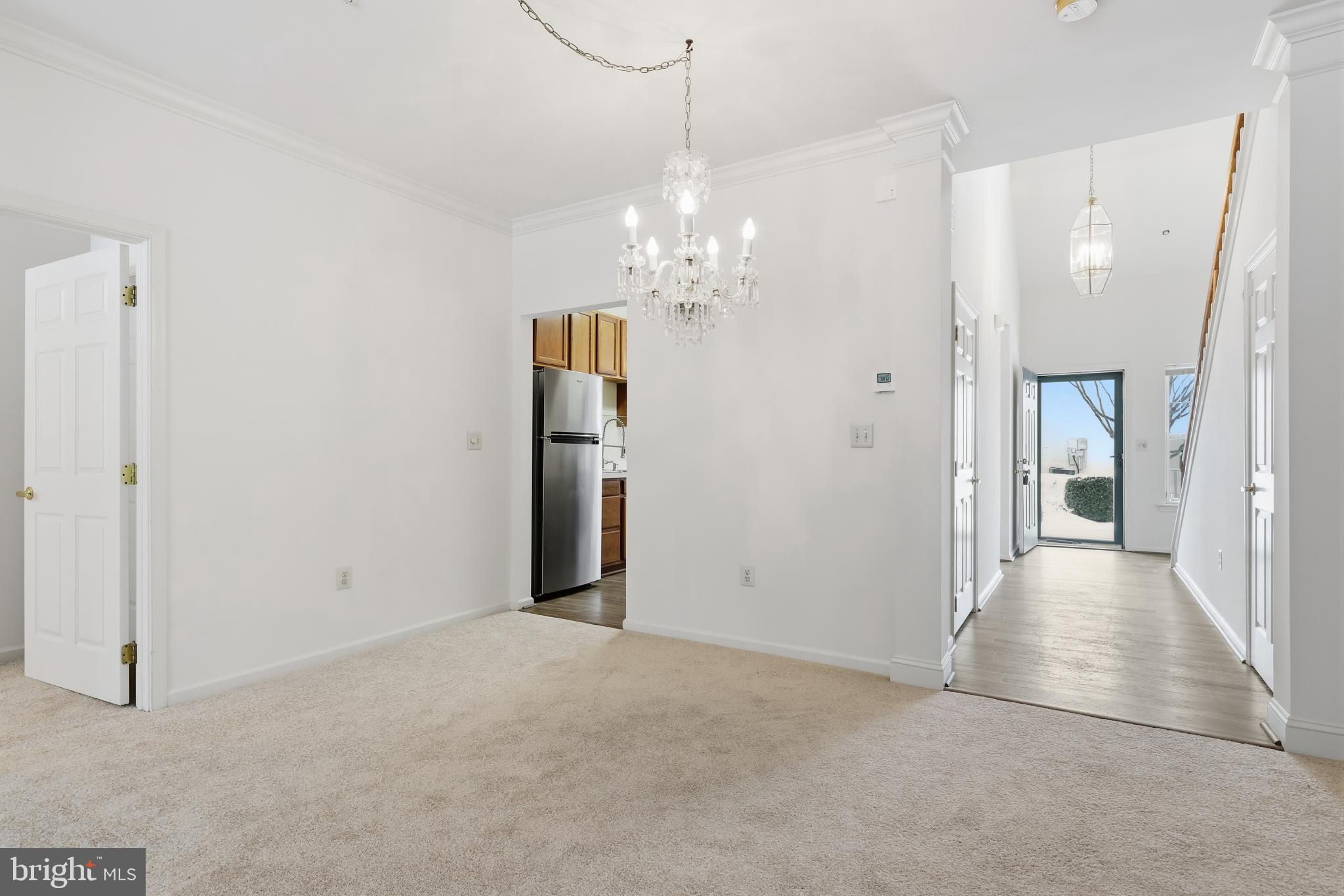 STUARTS KEEP - Residential