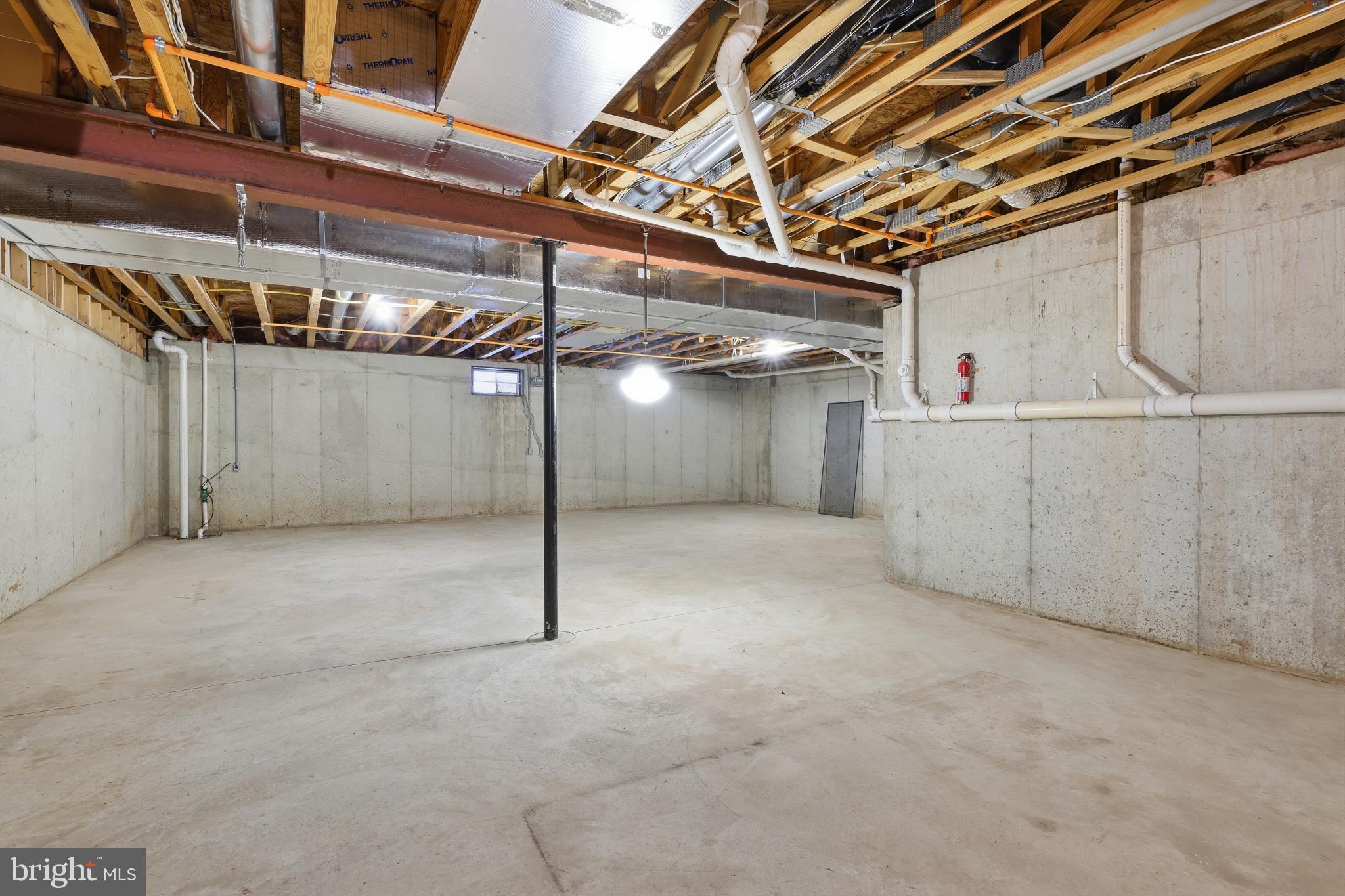 STUARTS KEEP - Residential