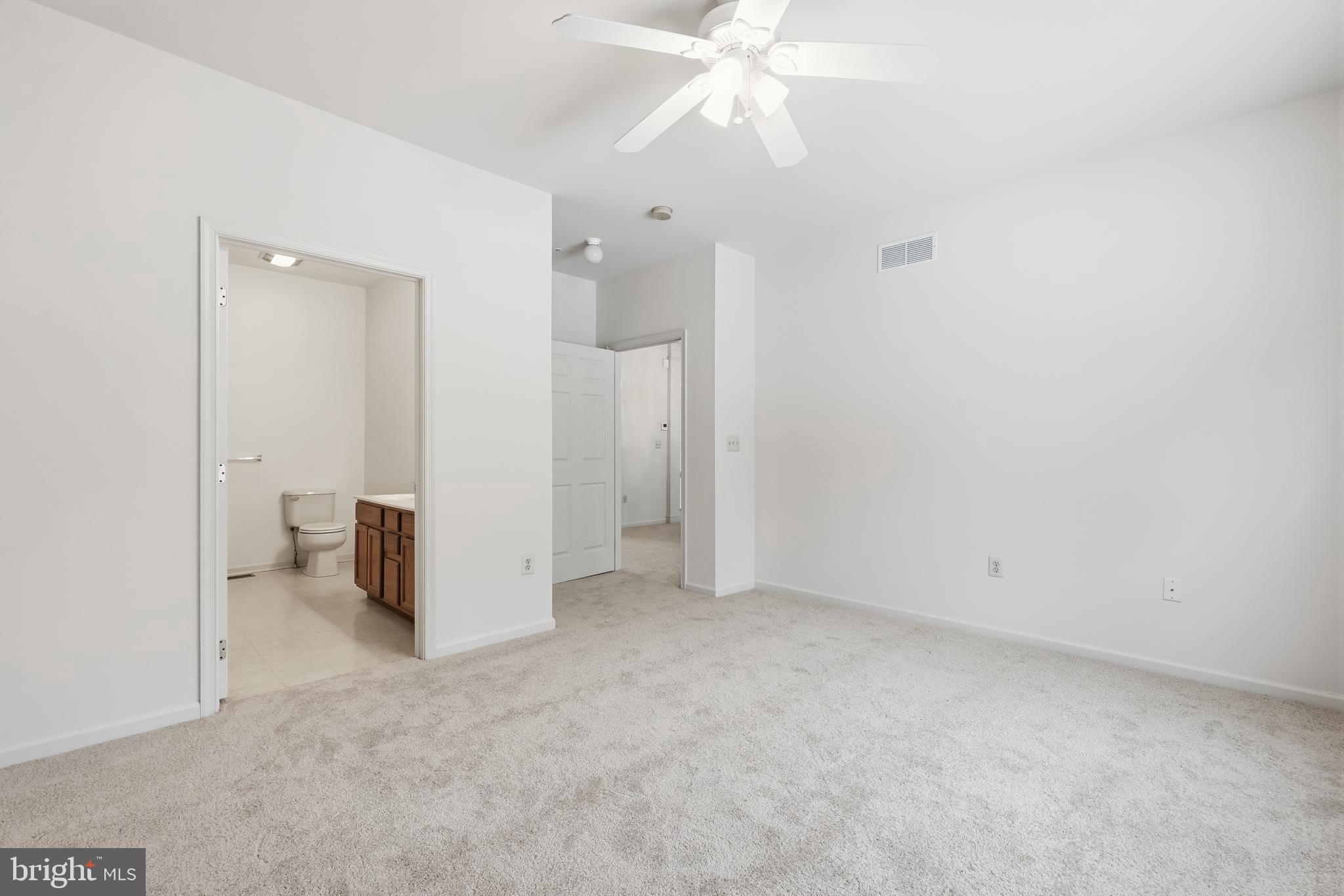 STUARTS KEEP - Residential