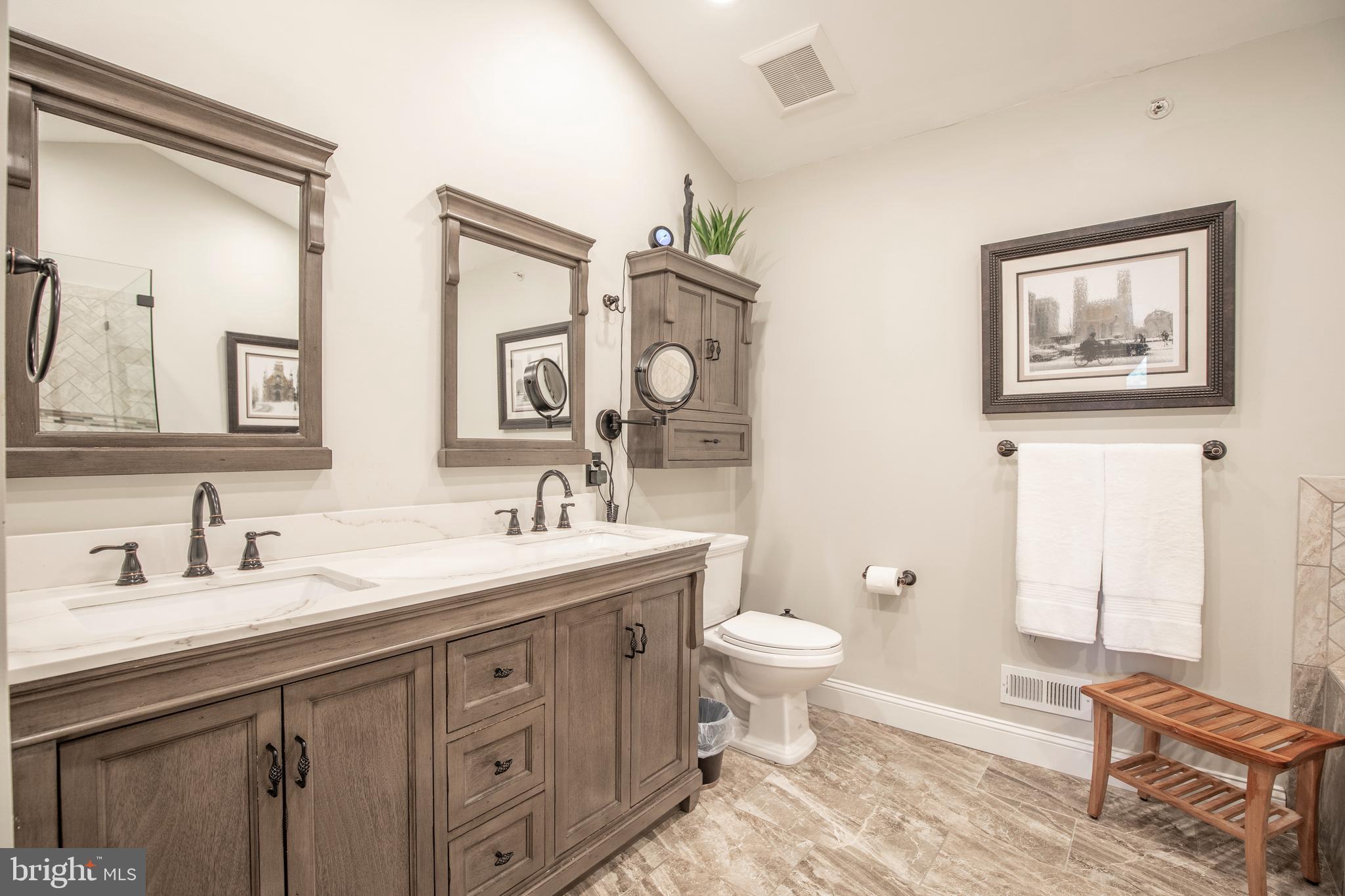 SUMMER HILL - Residential