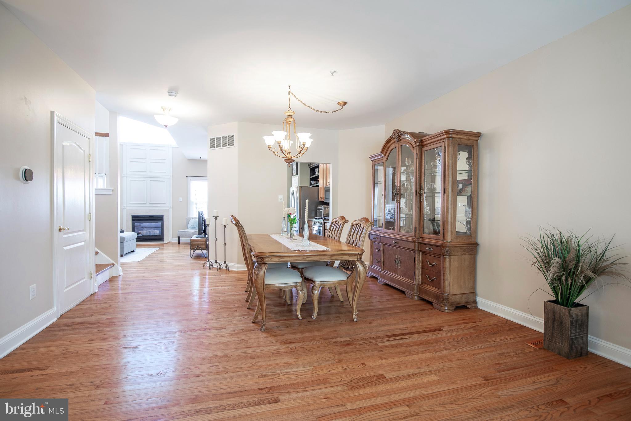 SUMMER HILL - Residential