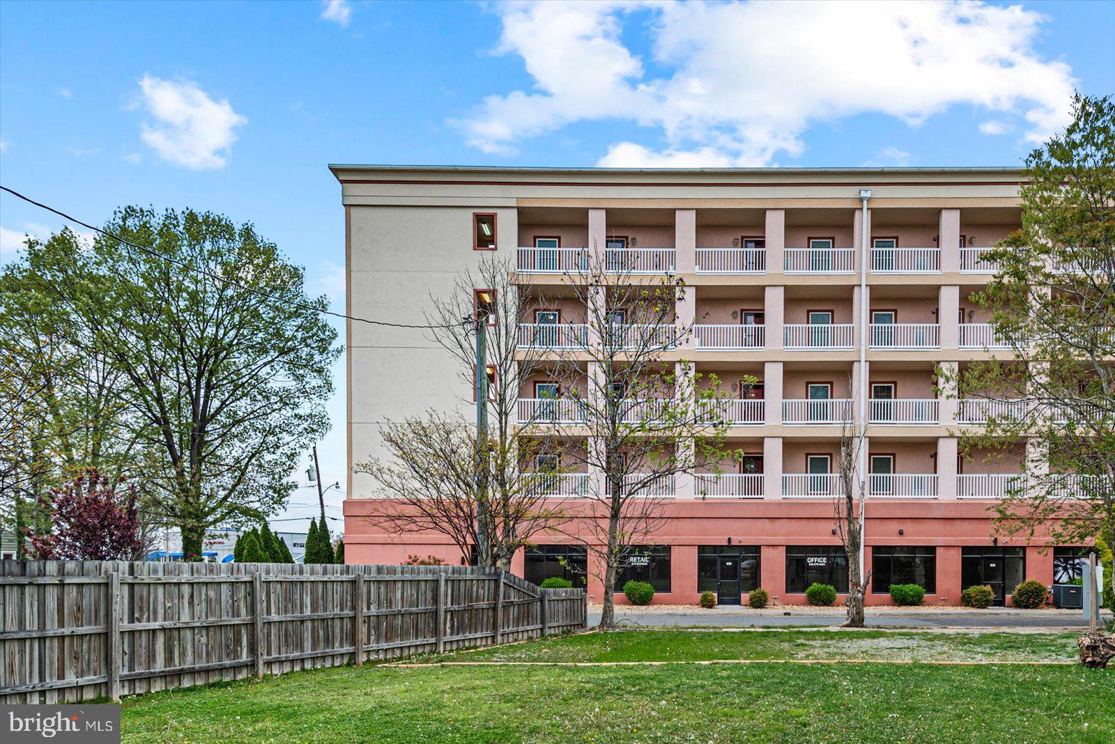 103 N IRVING AVENUE 406