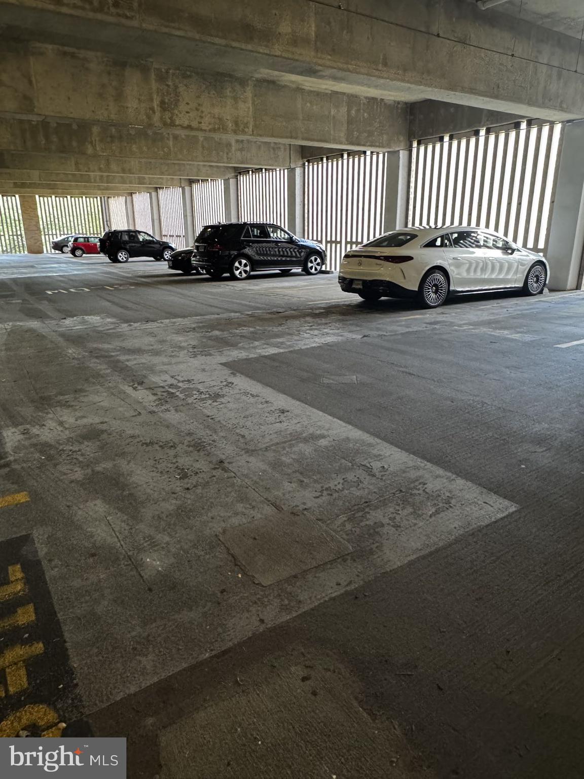 SKYLINE HOMES - Residential