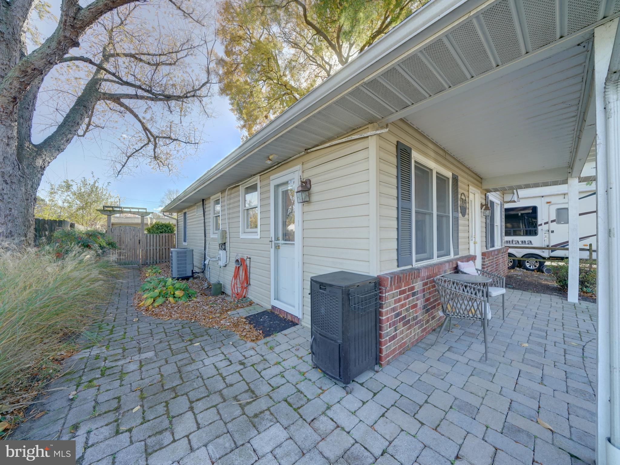 BAYSIDE BEACH - Residential