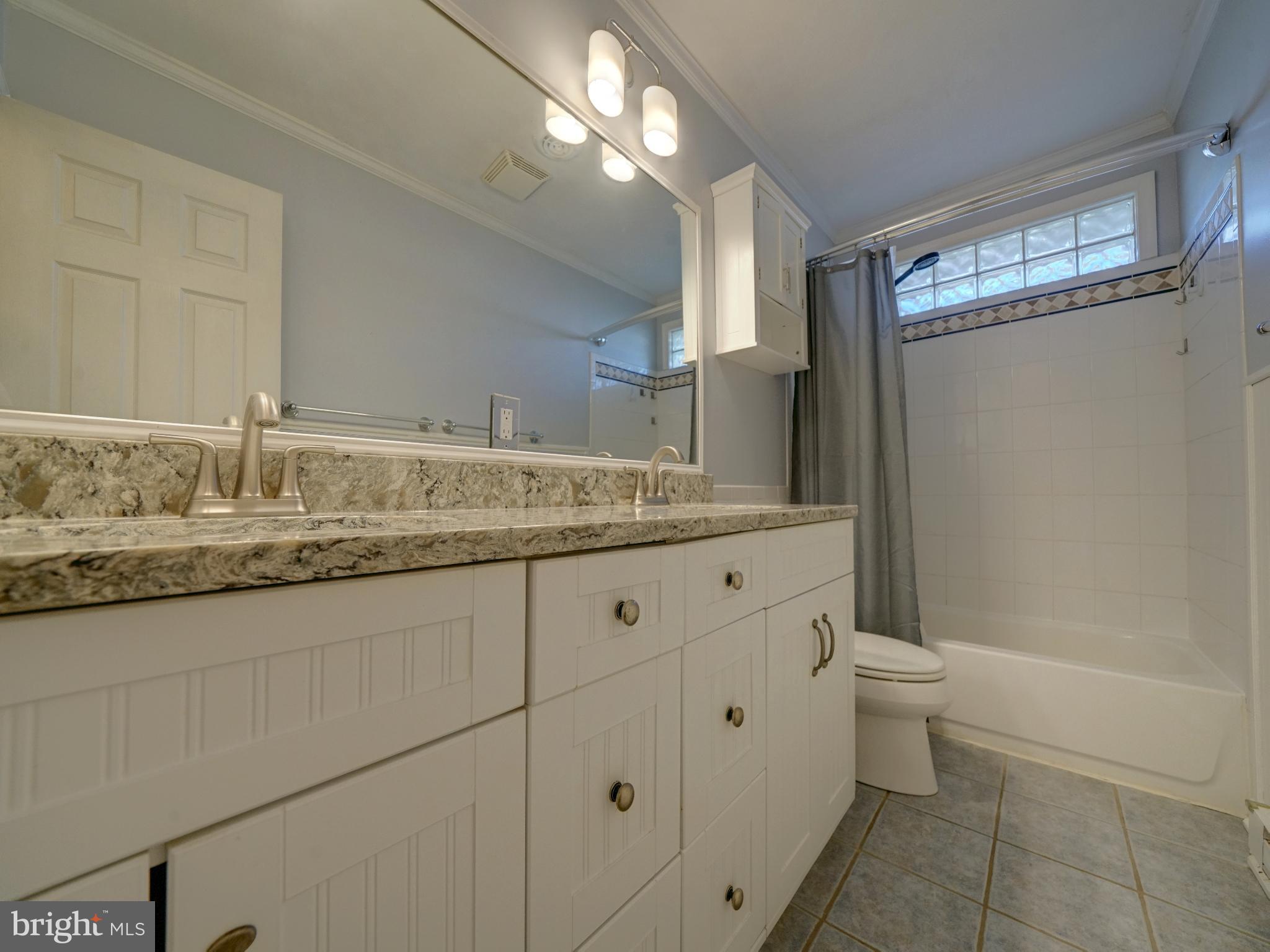 BAYSIDE BEACH - Residential