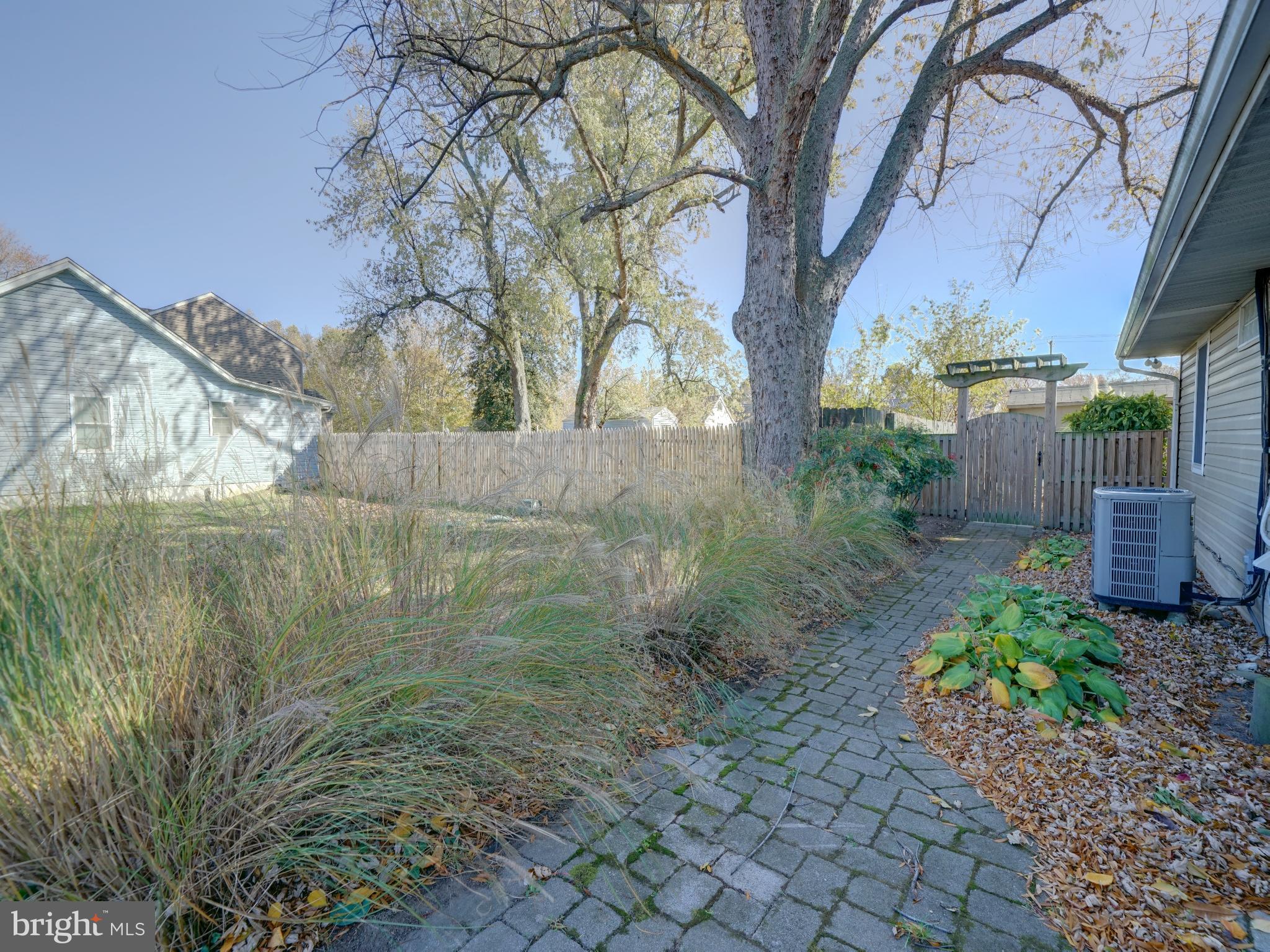 BAYSIDE BEACH - Residential