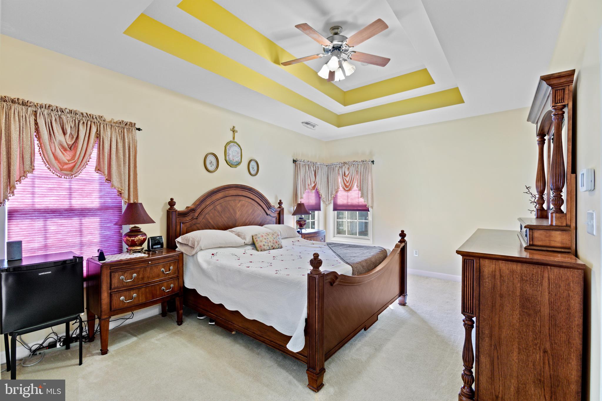 THE VILLAGE CASE - Residential