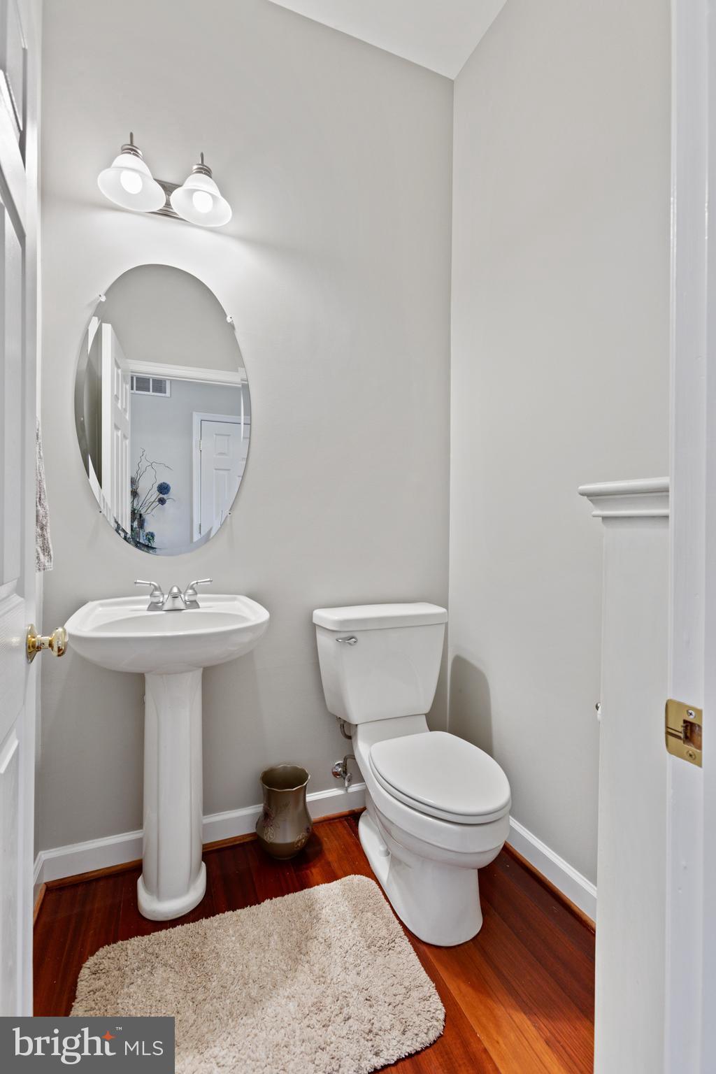 THE VILLAGE CASE - Residential