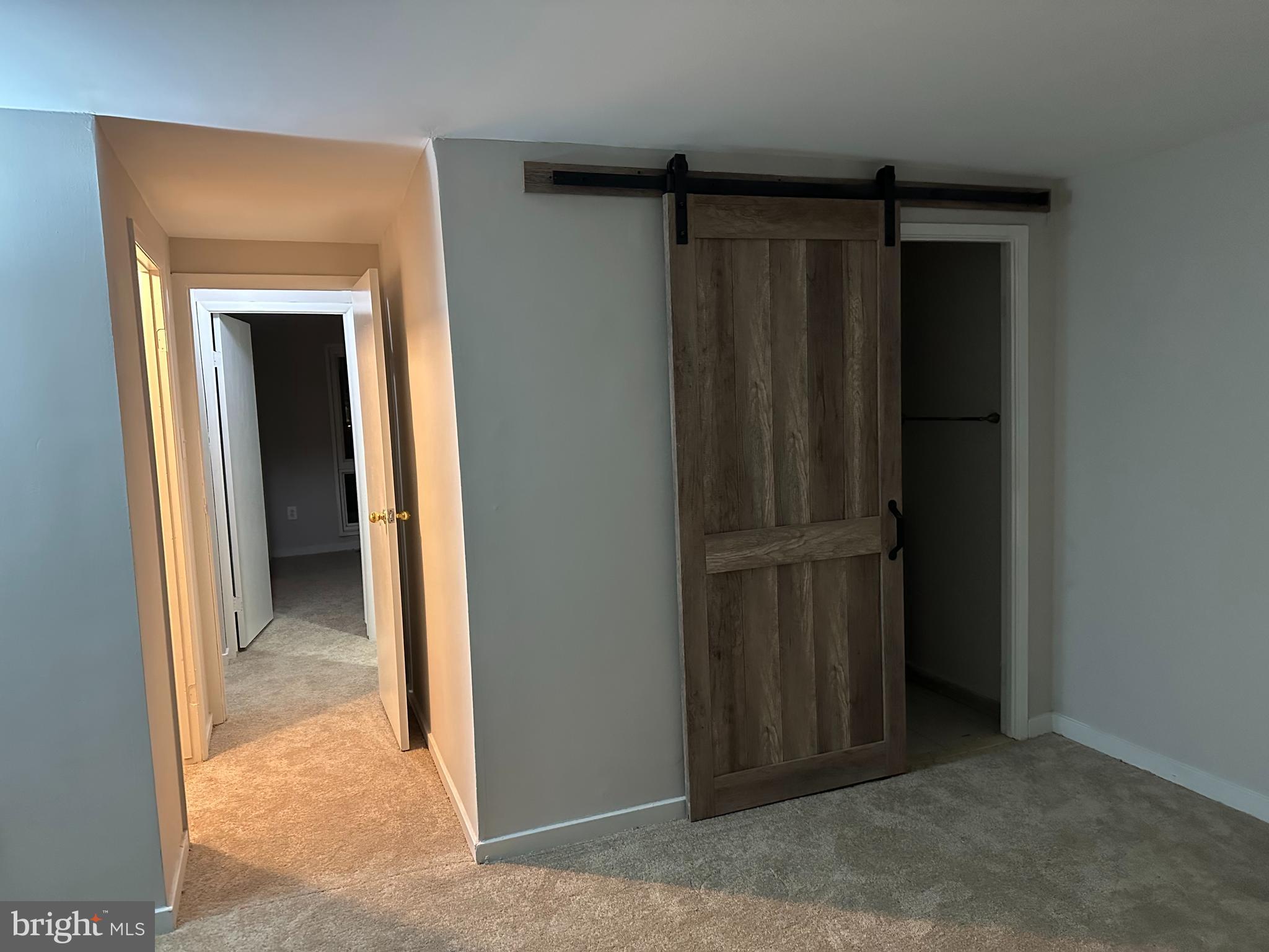 BRYANT SQUARE - Residential