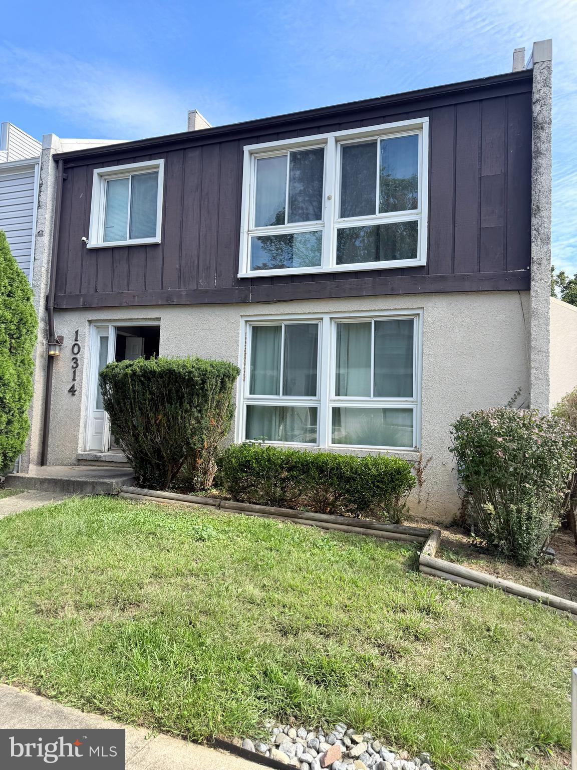 BRYANT SQUARE - Residential