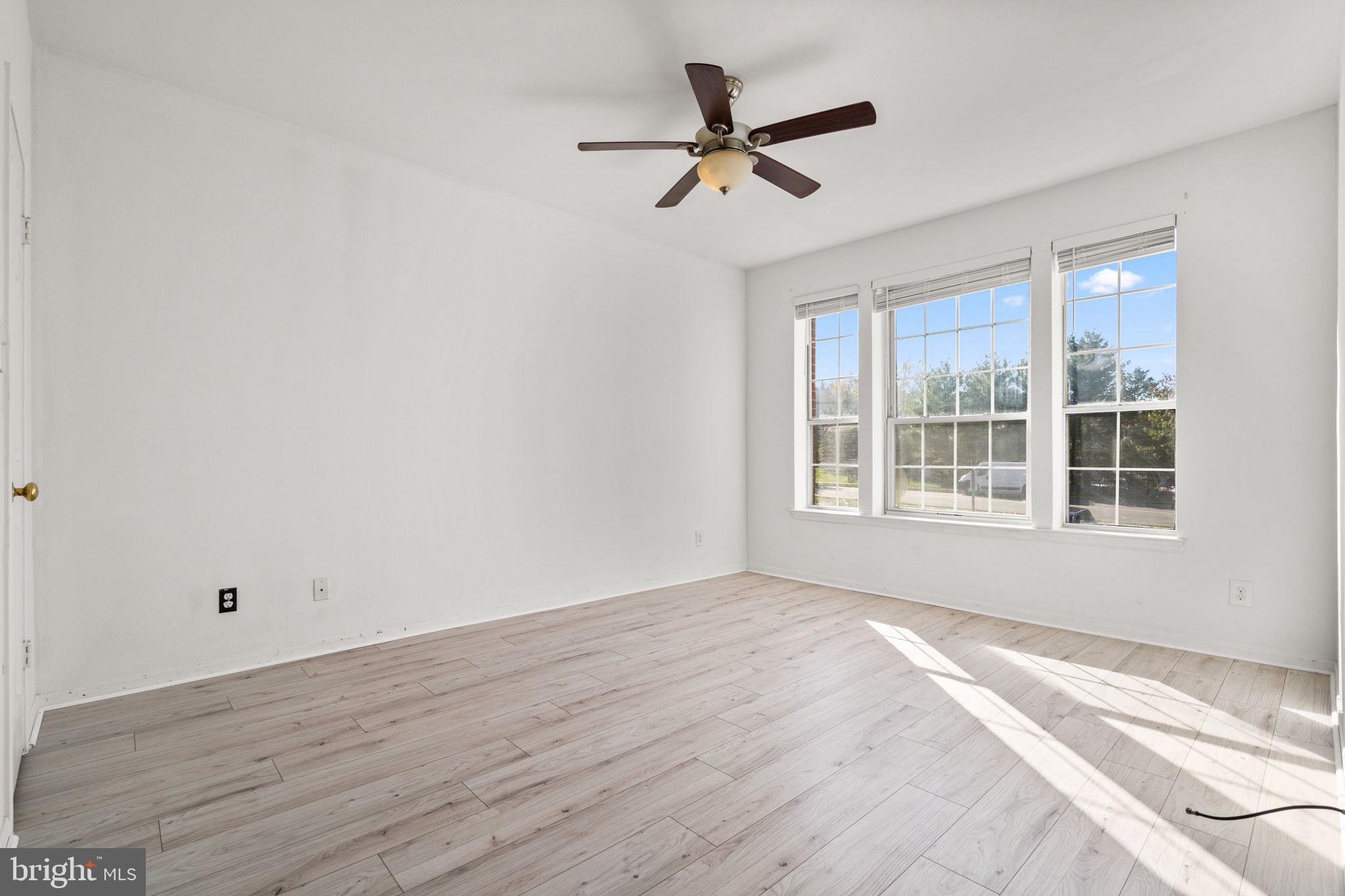 BROOKMEADE CONDO - Residential Lease