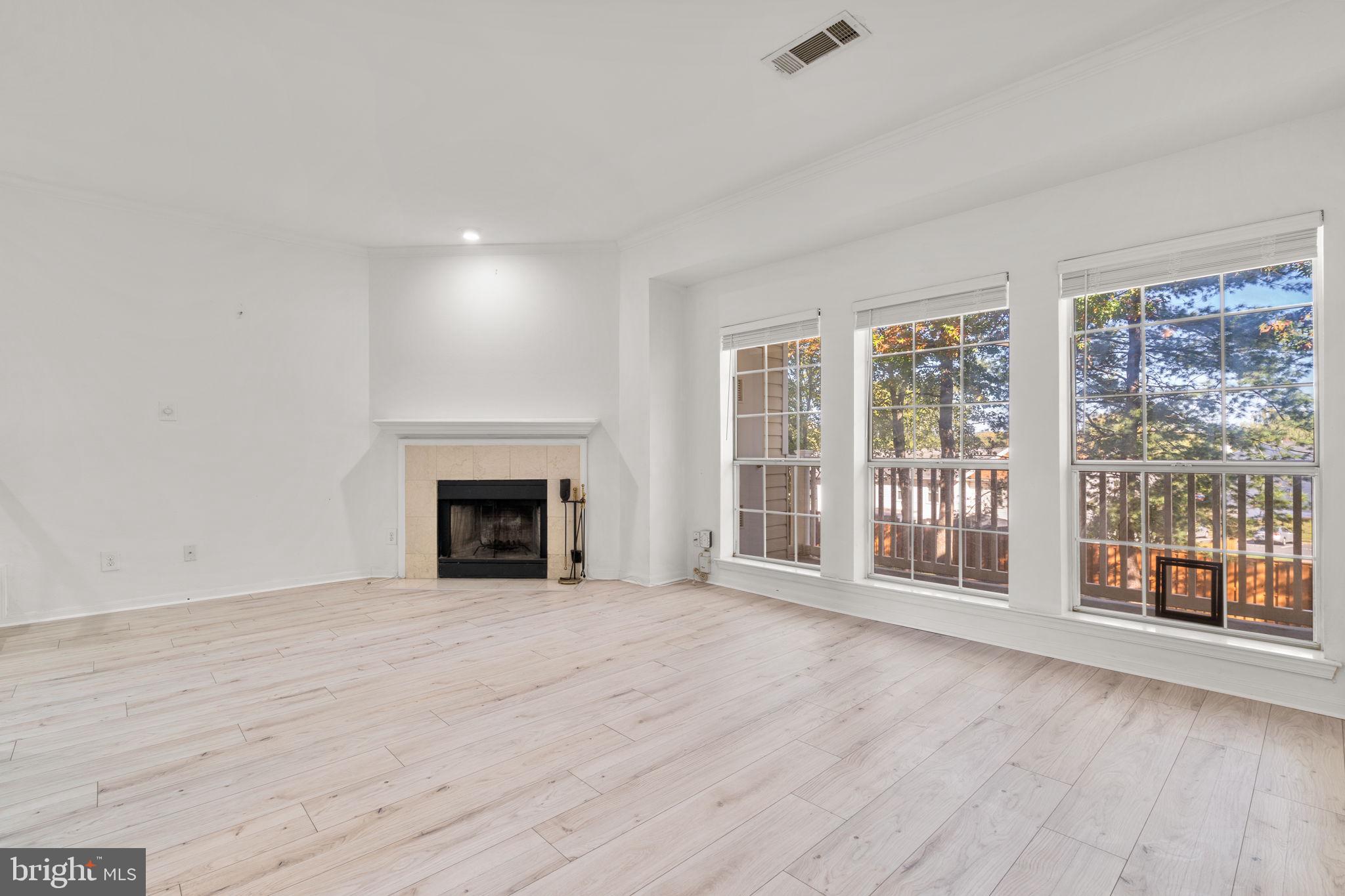 BROOKMEADE CONDO - Residential Lease