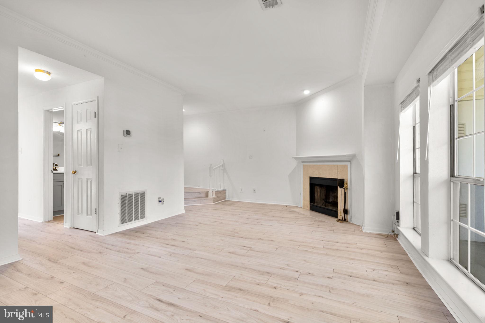 BROOKMEADE CONDO - Residential Lease