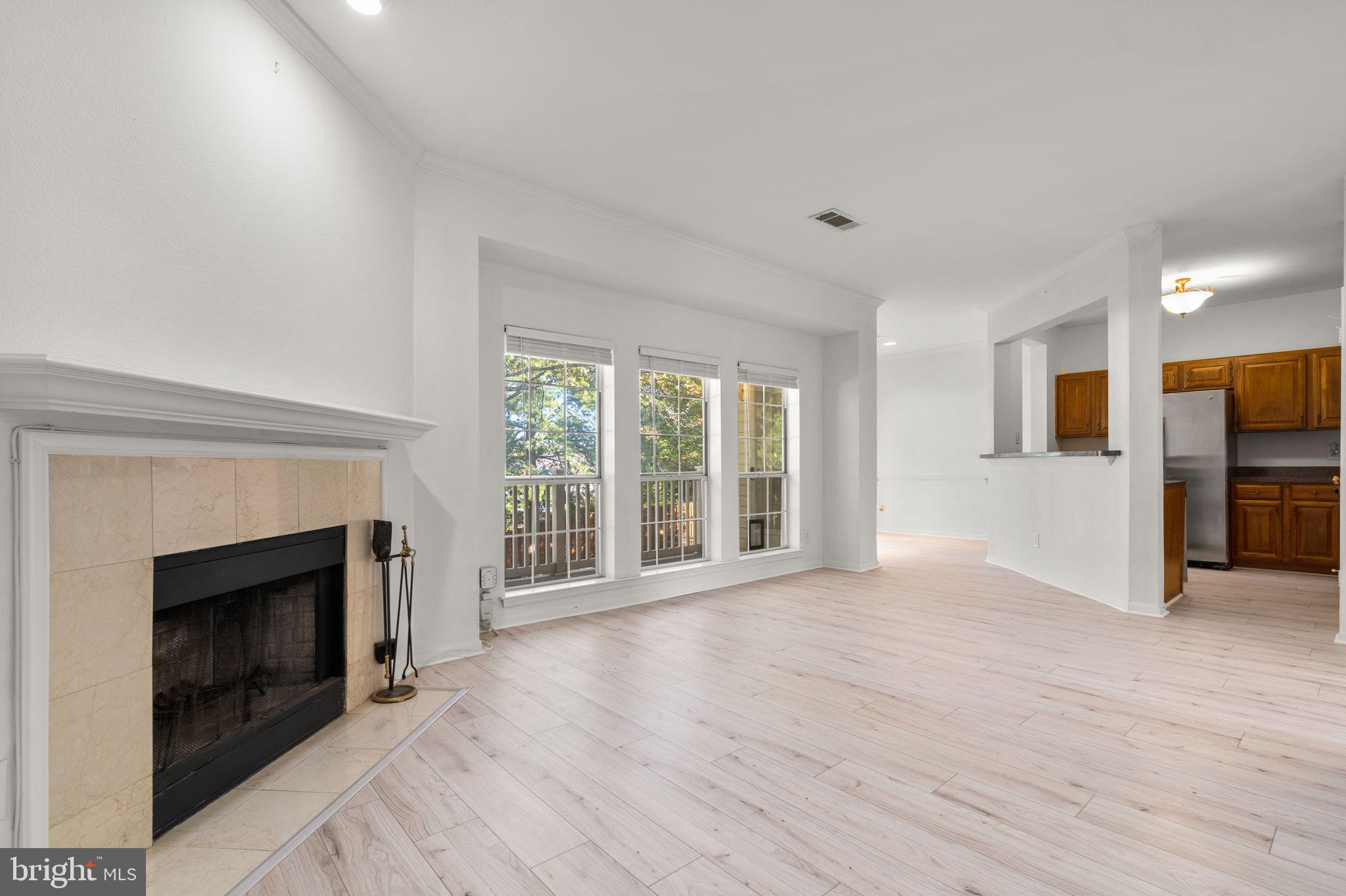 BROOKMEADE CONDO - Residential Lease